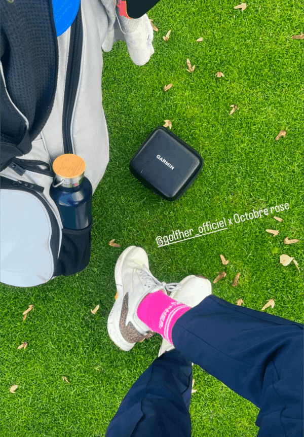 Chaussettes unisexes GolfHER x Octobre Rose – Image 5